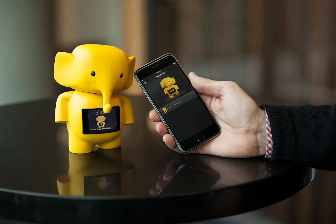 “感受快乐”——存钱罐设计