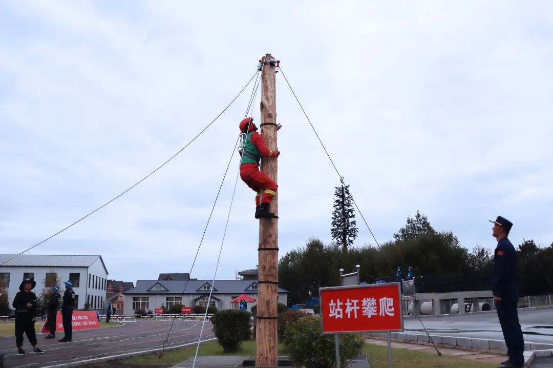 鐏劙钃濆皷鍏靛ぇ姣旀瑙嗛,鐮哄墤姣旀