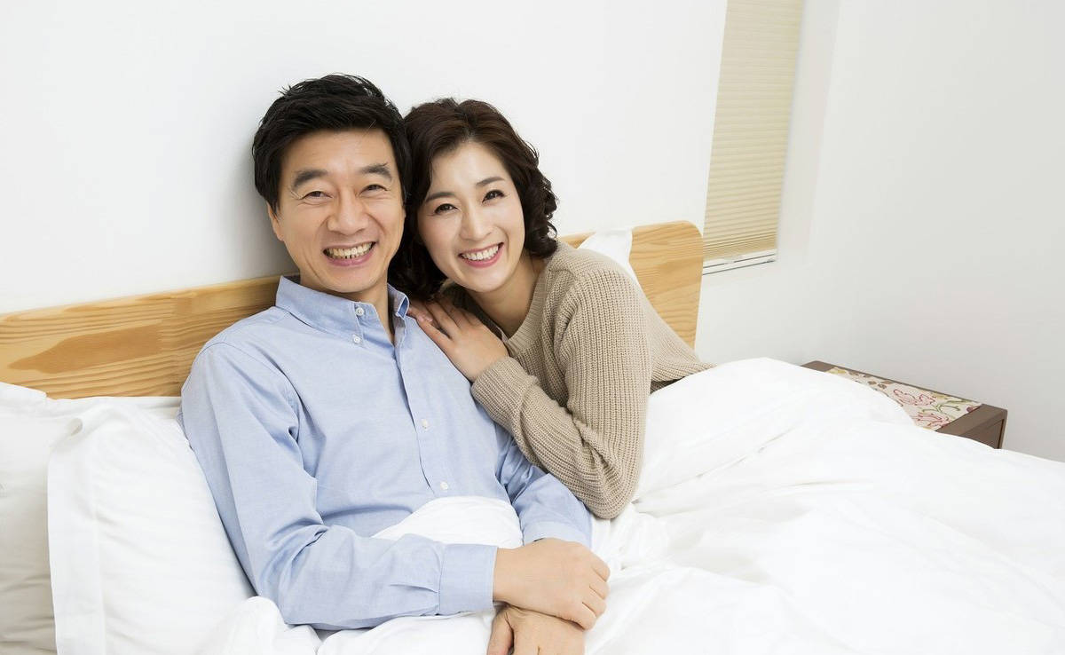 人体润滑剂，对女性伤害大还是对男性？能长期用吗？听医生怎么说