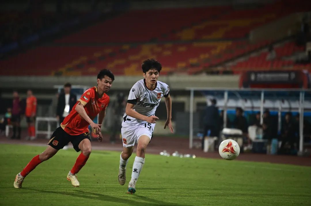 中甲上海嘉定汇龙vs昆山fc,吴雷中甲