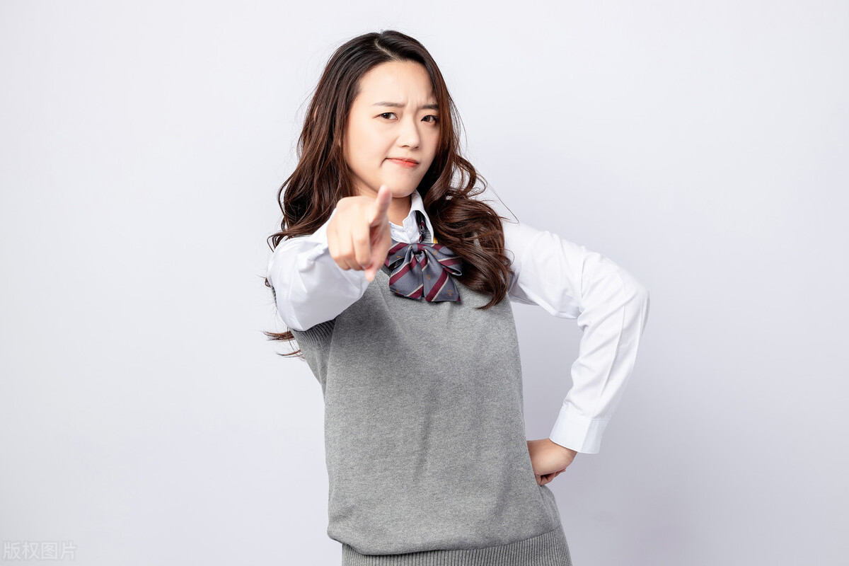 315攻略：面包发霉，消费者要求最少赔偿3000元，给还是不给？