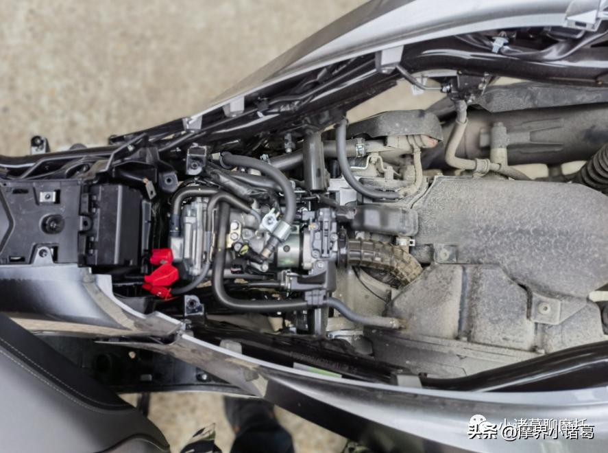 踏板摩托摔车后怎么修复,踏板摩托车摔车后该怎么检查