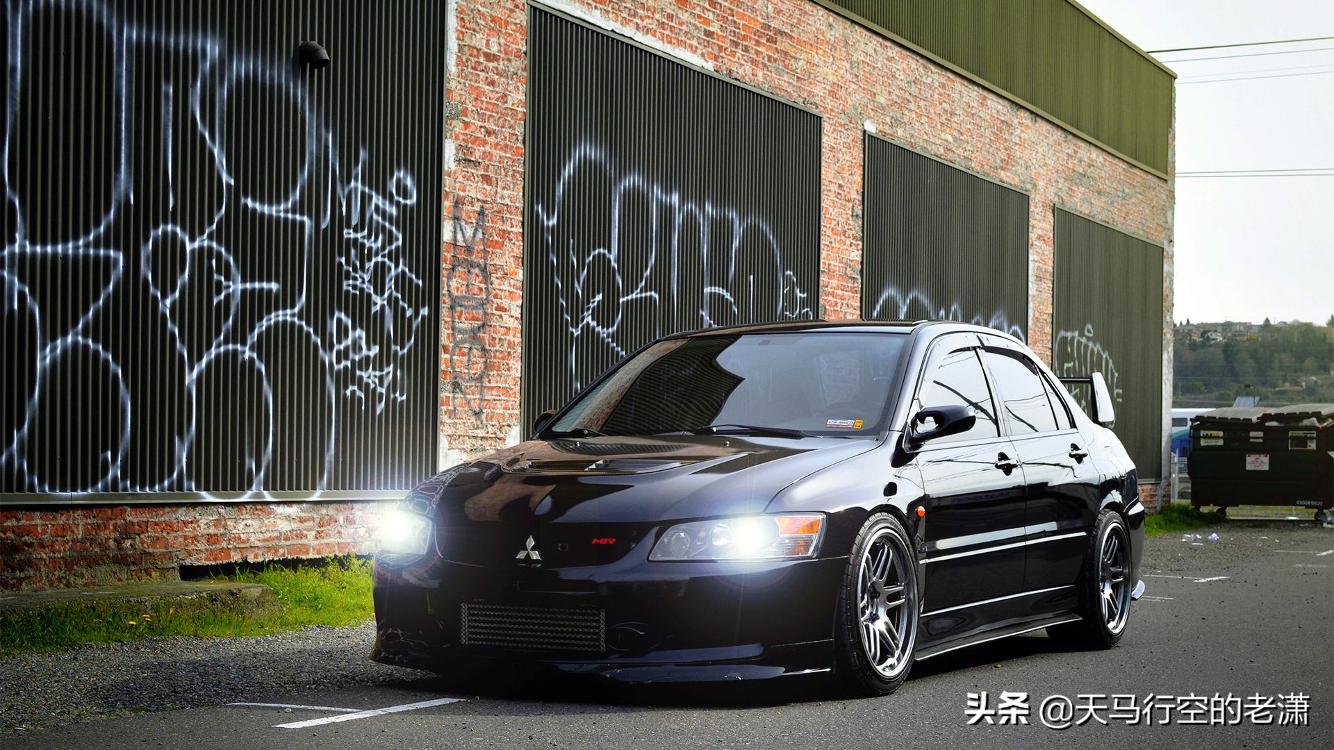 买车高配还是中配低配好,买车是买低配进口还是高配国产