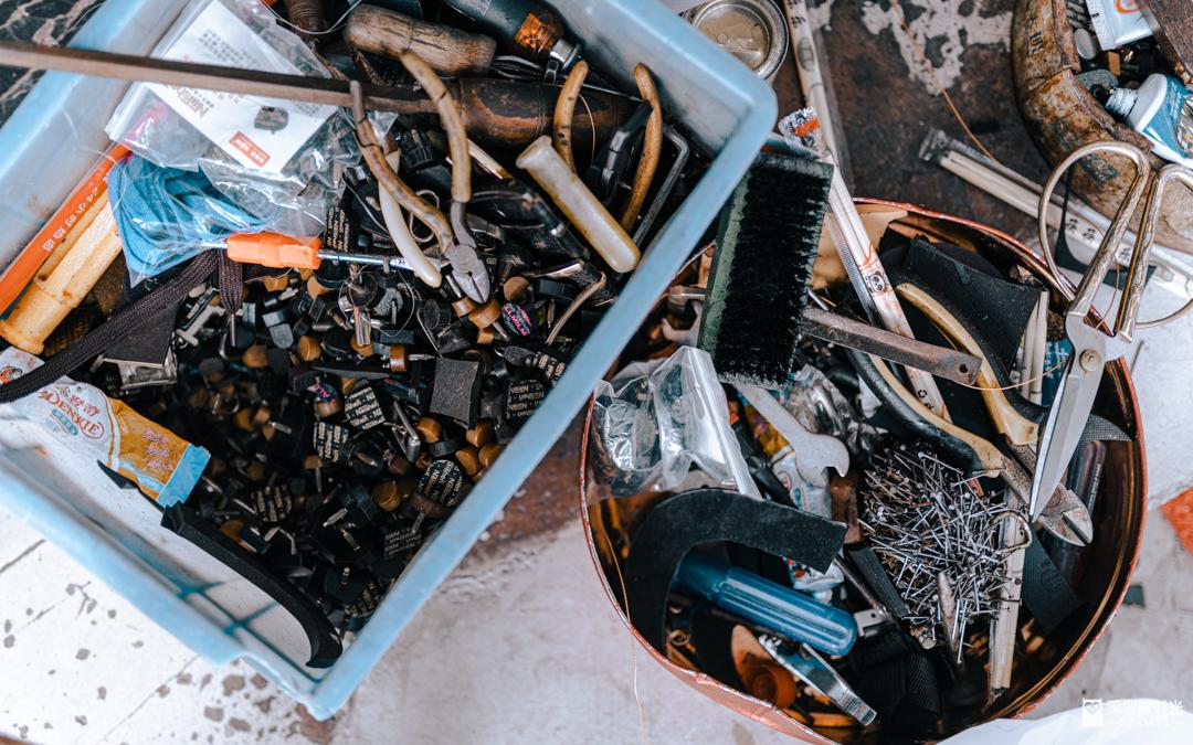 深圳正在消失的“小修小补”：补鞋起家，开店23年，攒下4套房