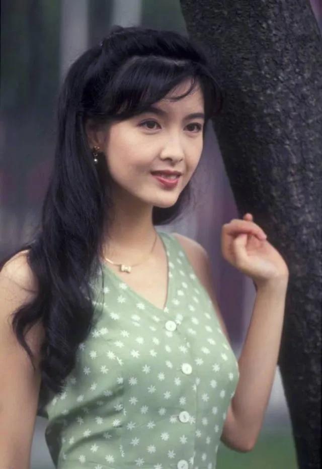 周慧敏谈出轨事件,为什么周慧敏能原谅老公出轨