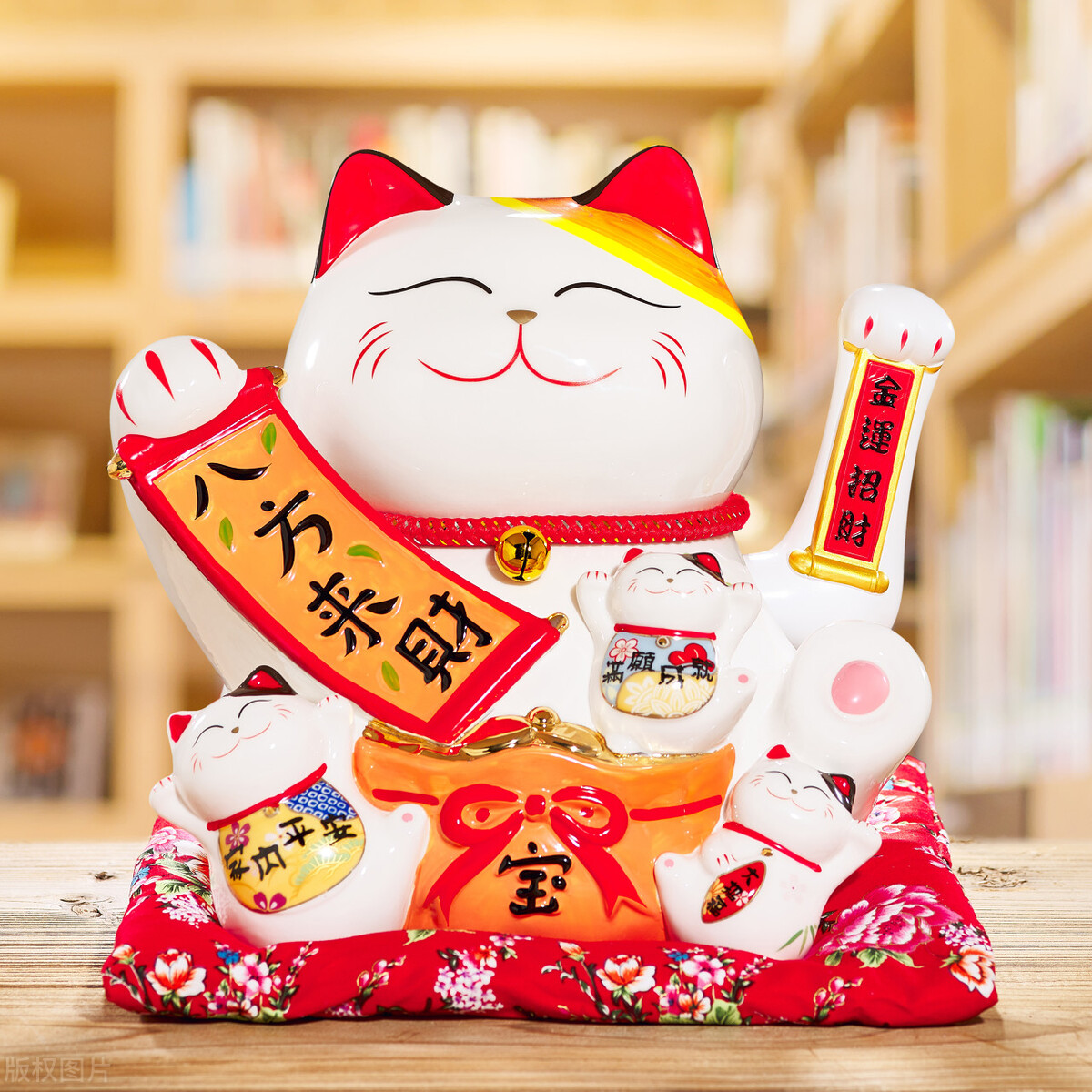 小财看鼻大财看眼是什么意思,小富看嘴大富看眼什么意思