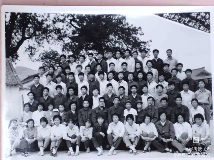 转眼毕业三年了怀念师范生活,怀念师范学习的时光