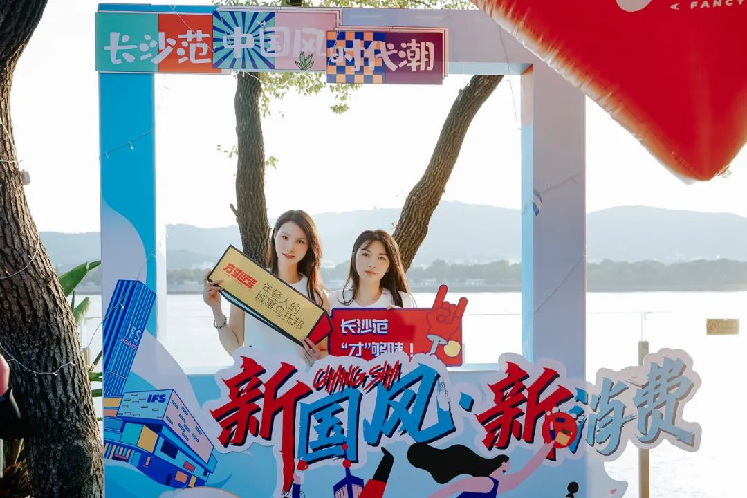 澶滆瘽浣滄枃,澶滆瘽婀樻睙