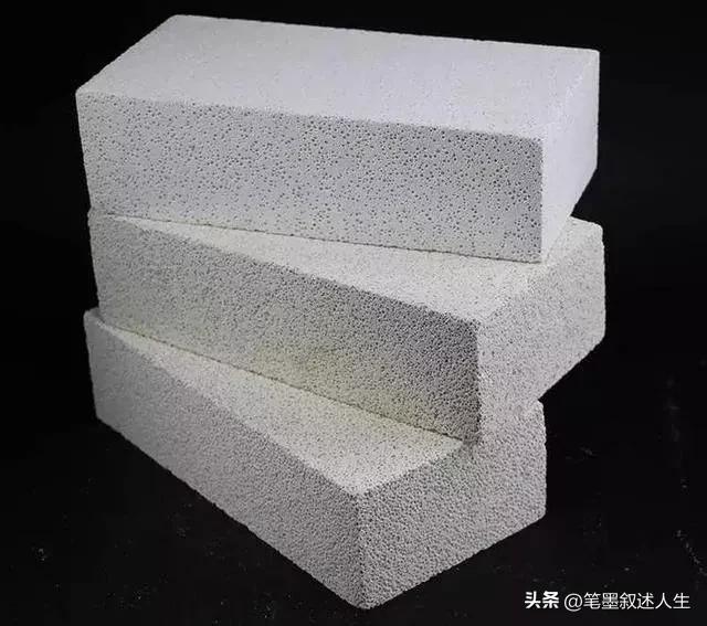轻质耐火砖用什么材料做的,普通耐火砖高级耐火砖