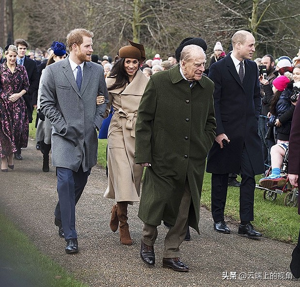 菲利普亲王和梅根,梅根和辛普森家族