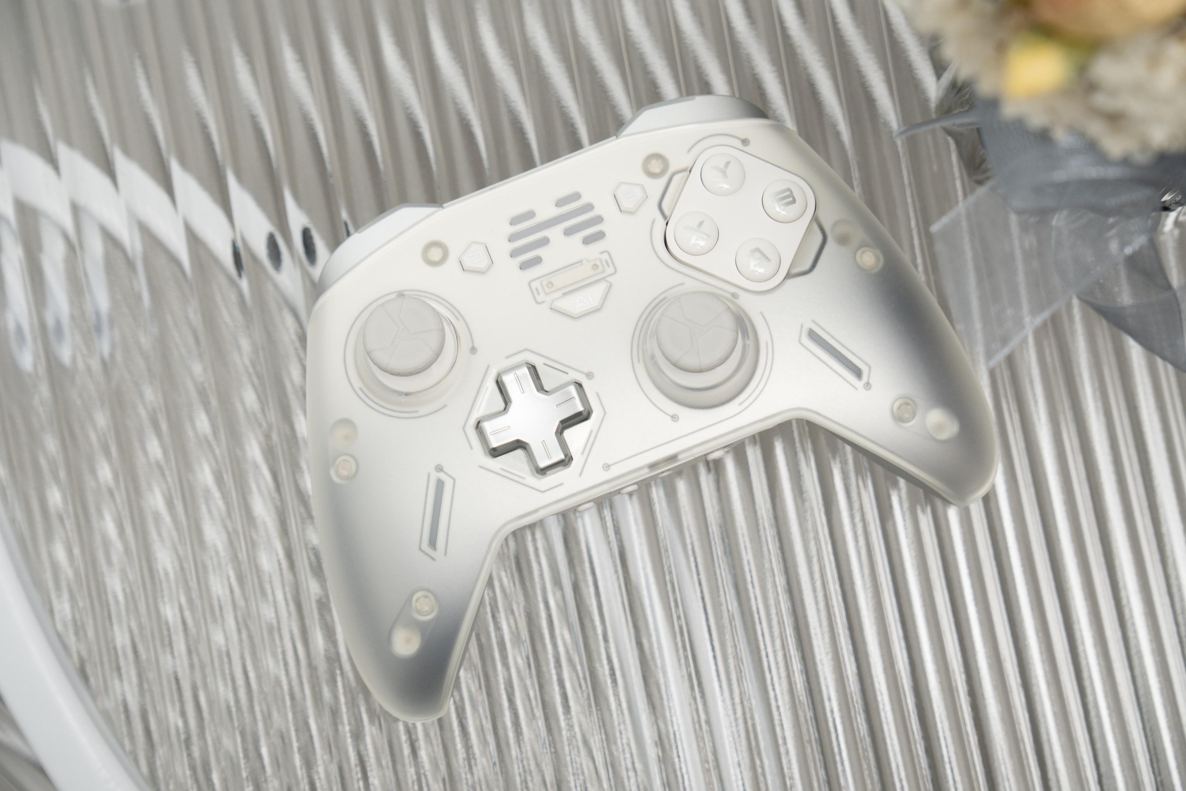 北通游戏手柄宙斯2,北通宙斯2手柄好还是pro手柄好