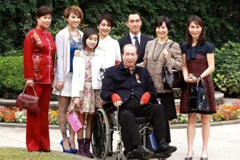 澳门街市伟现状,澳门人物街市伟