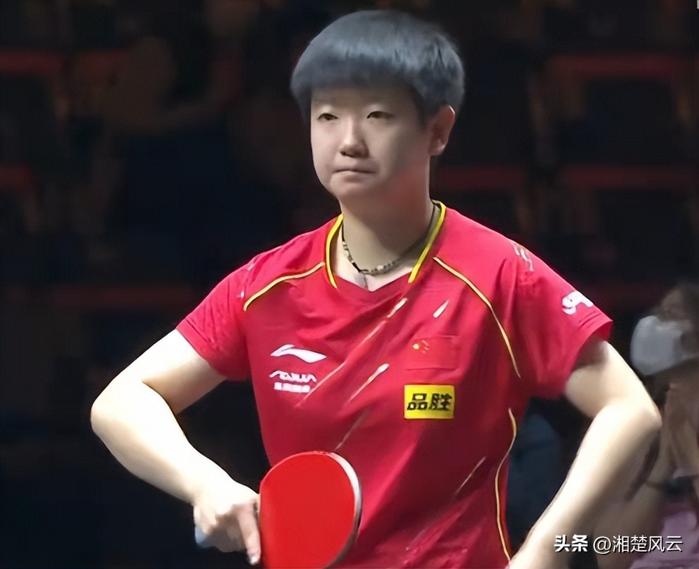 孙颖莎世乒赛夺冠教练反应,孙颖莎夺冠感谢两位师父