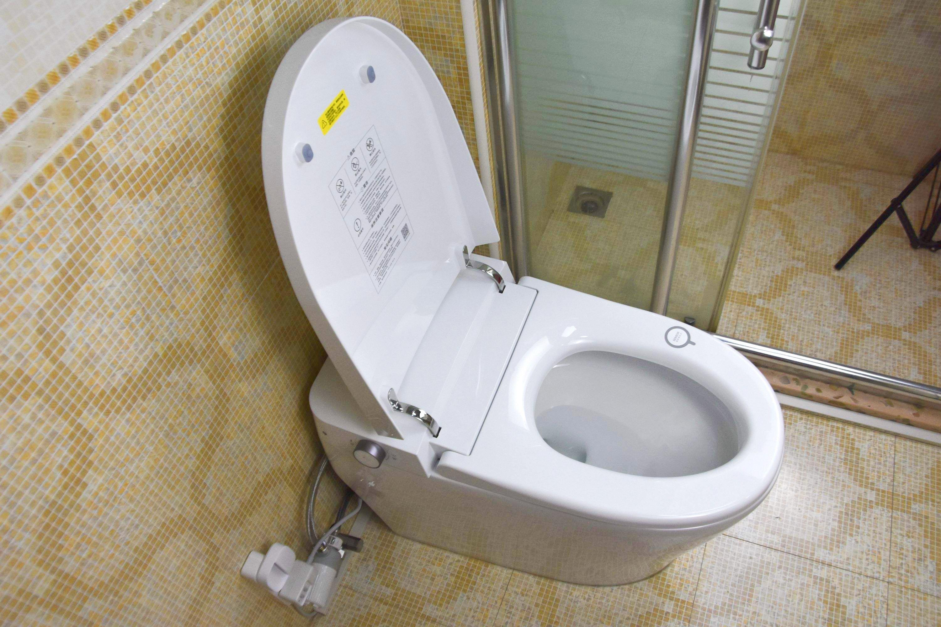 智能马桶能换普通马桶吗,智能马桶换了座圈就不自动冲水了