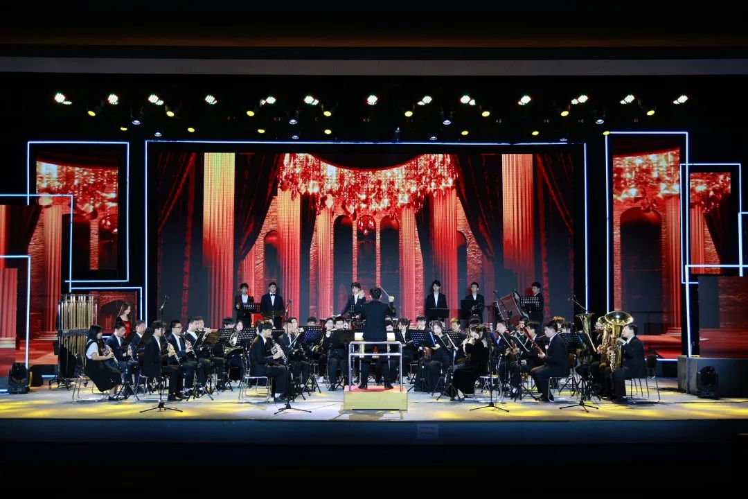 深圳光明高级中学体育场,深圳光明高级中学校队