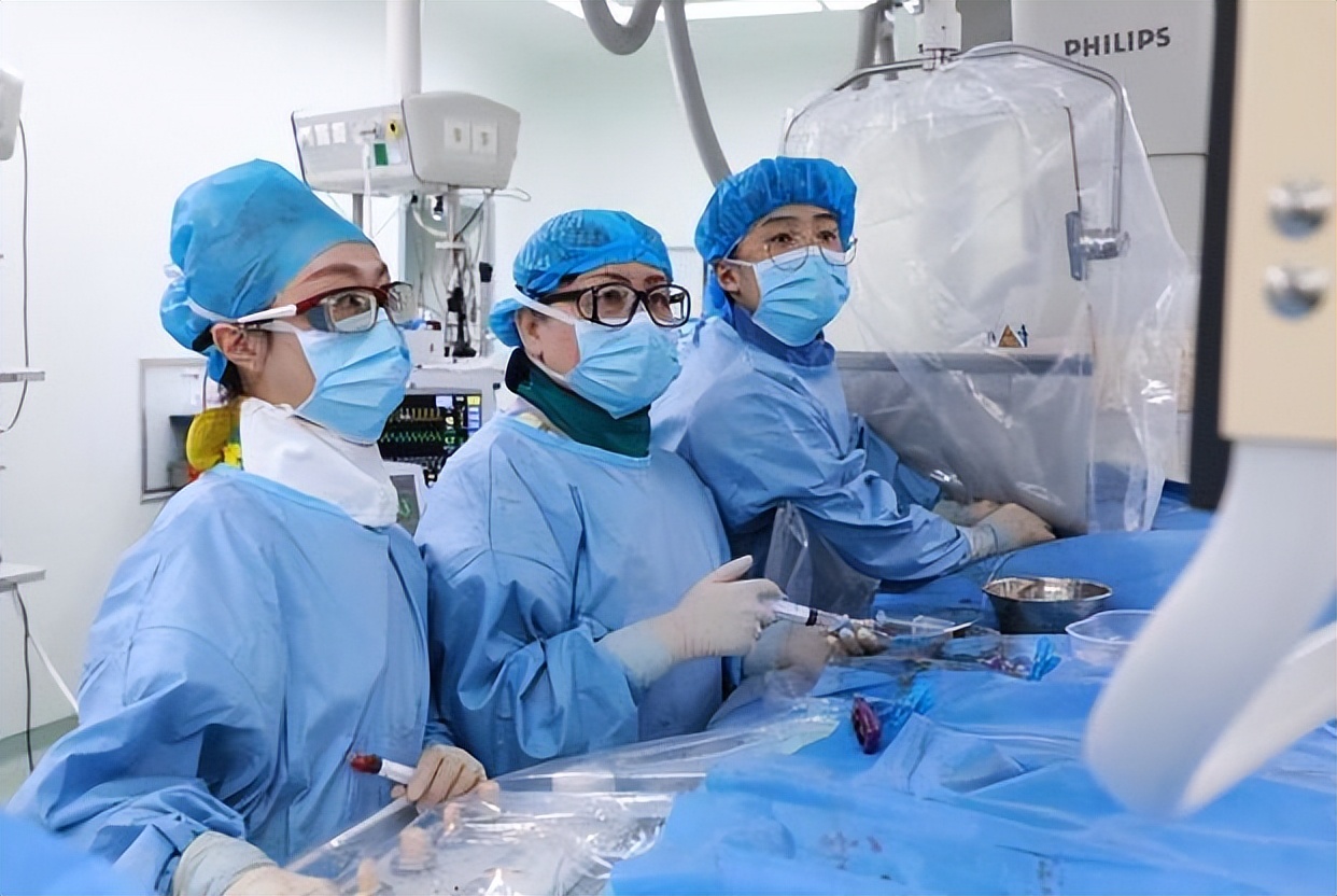 一台外科手术台要花费多少,手术室神秘设备