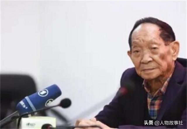 袁隆平逝世的感人留言,得知袁隆平逝世崩溃大哭的老人