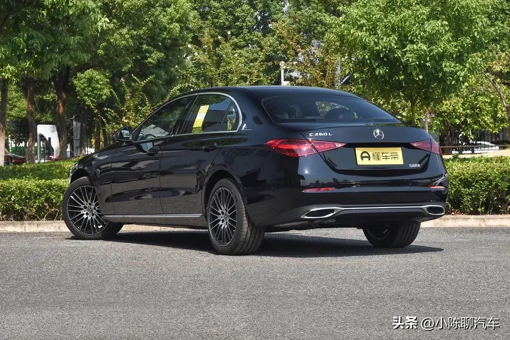2021款奔驰c级200l时尚运动版试驾,全新奔驰c级上市全系1.5t轻混
