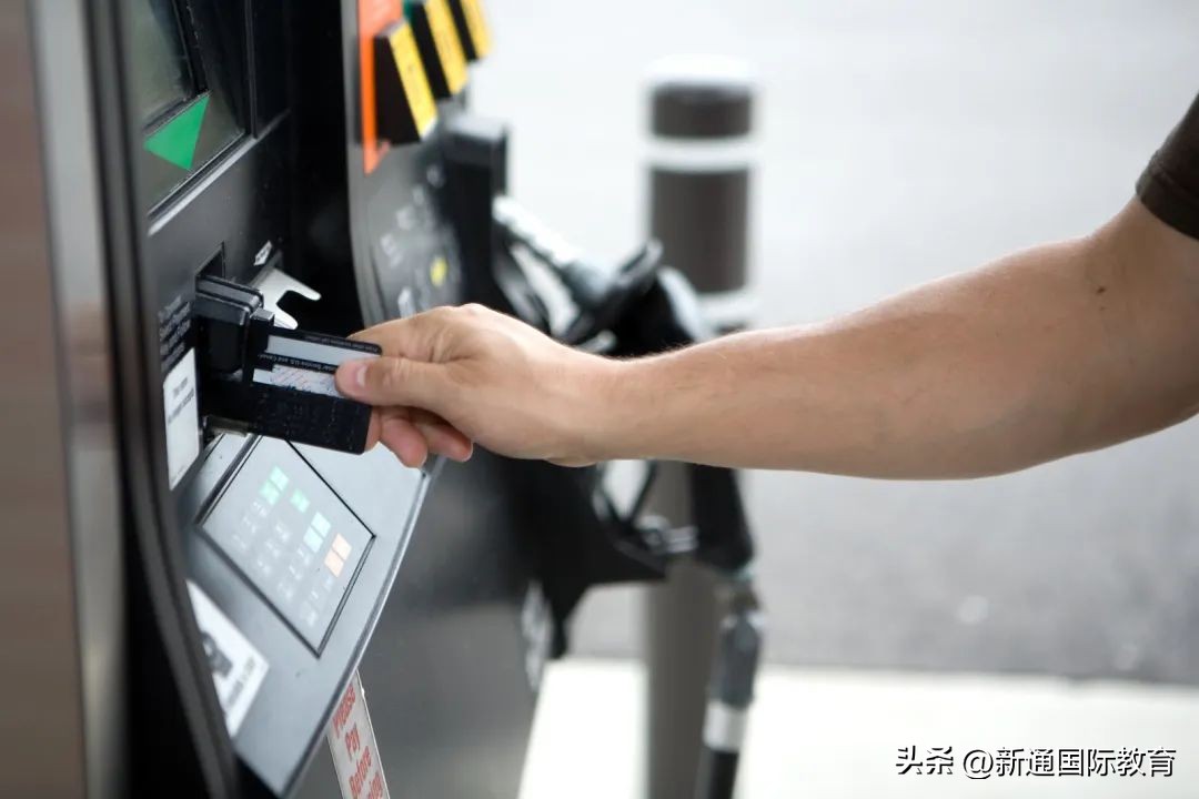 加拿大留学开户哪个银行最好,去加拿大留学如何办理