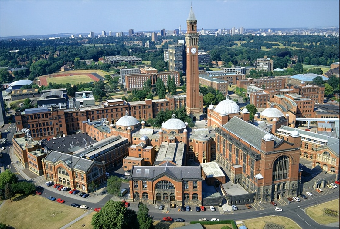 伯明翰大学杜尚丰,伯明翰大学迪拜校区