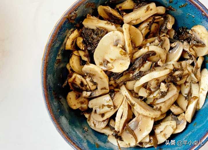 橄榄菜焖排骨,橄榄菜烤排骨的做法