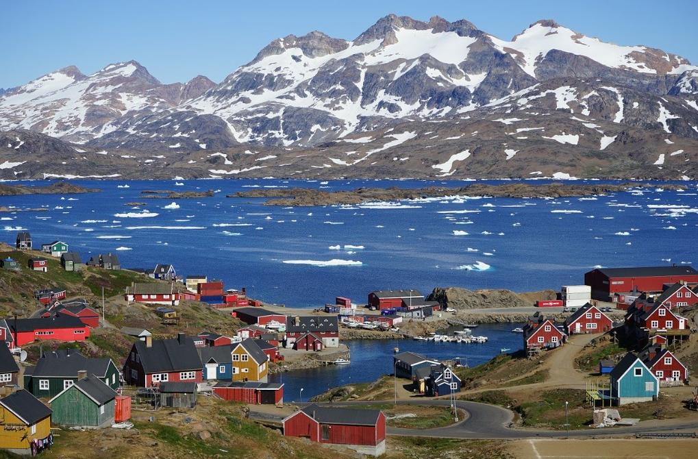 冰与火之地的奇幻之旅：格陵兰岛旅游攻略大全