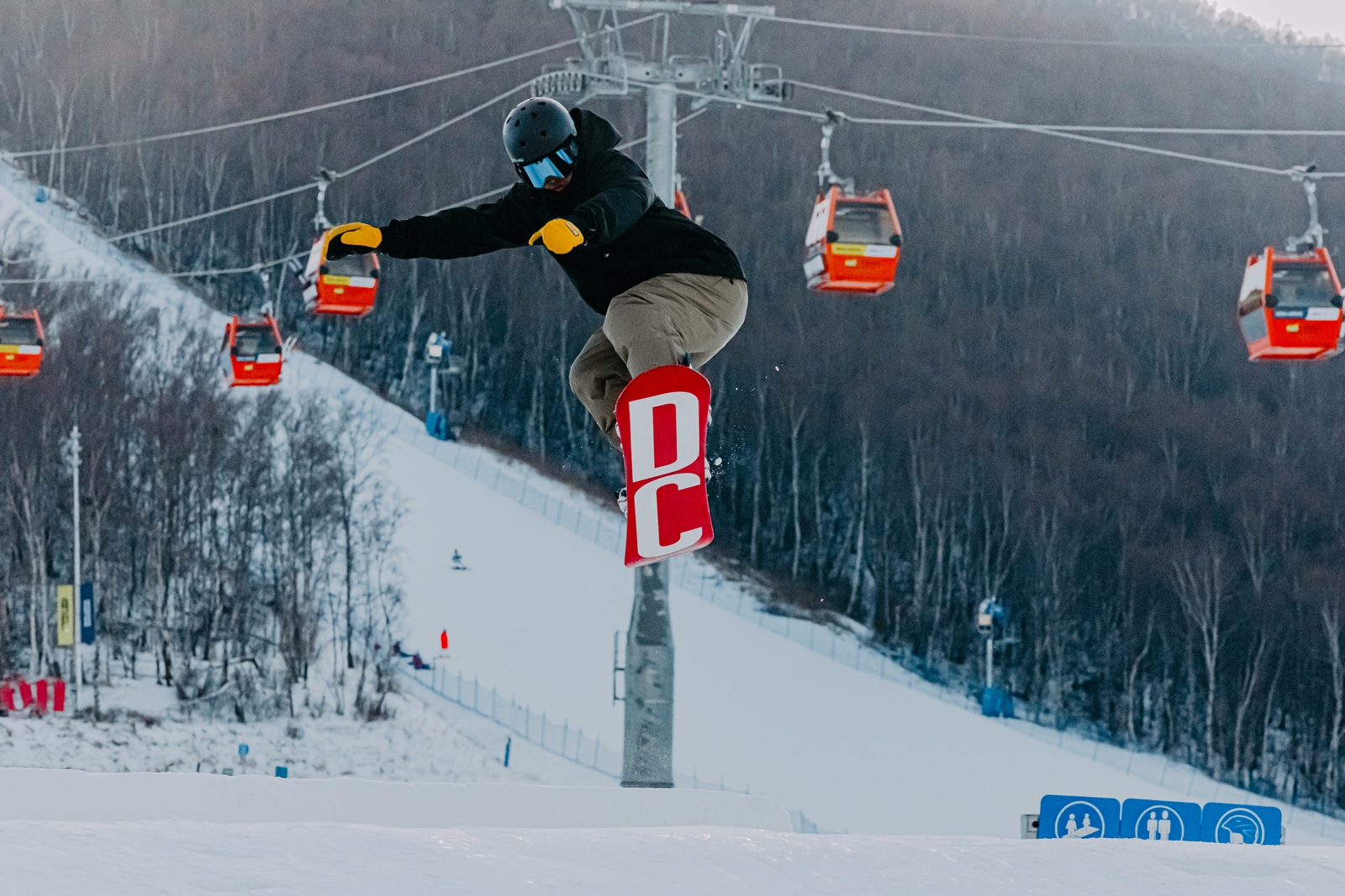 佳能canoneosr3测评,佳能eosr3震撼登场