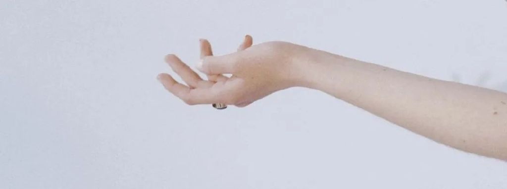 一条生活馆＆PHUTAWAN普达湾「小夜灯香薰机，还原植物自然香」