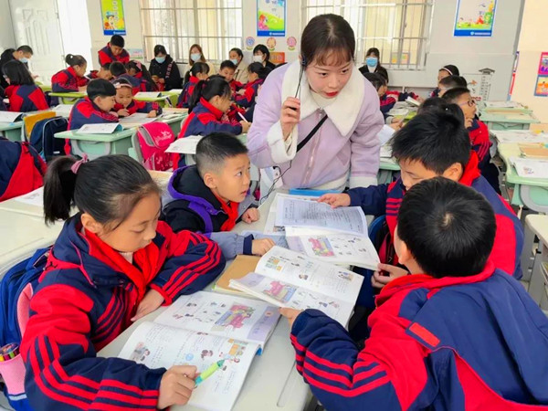 湖北省荆门市德艺学校南校,湖北荆门德艺学校高一