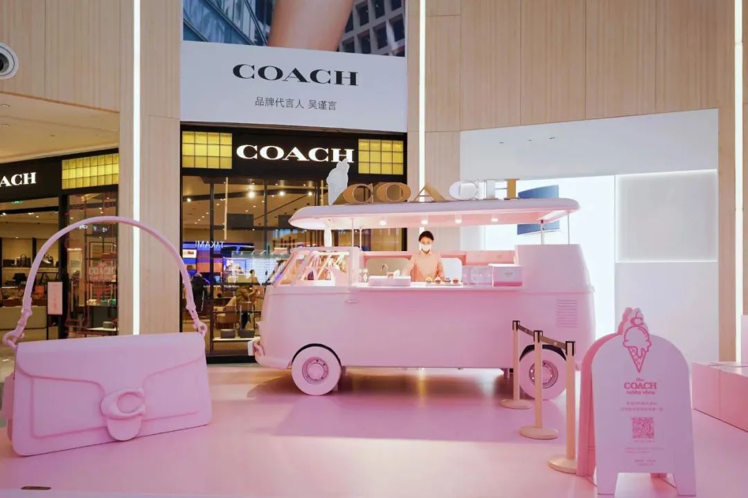 COACH Tabby Shop系列全球快闪店合集