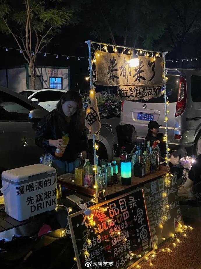 摆摊小技巧低成本赚钱,摆摊赚钱小技巧