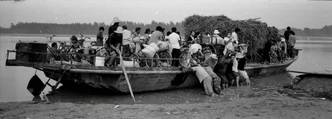 村野、厚土、黄河…这场影展里有一部摄影版《活着》