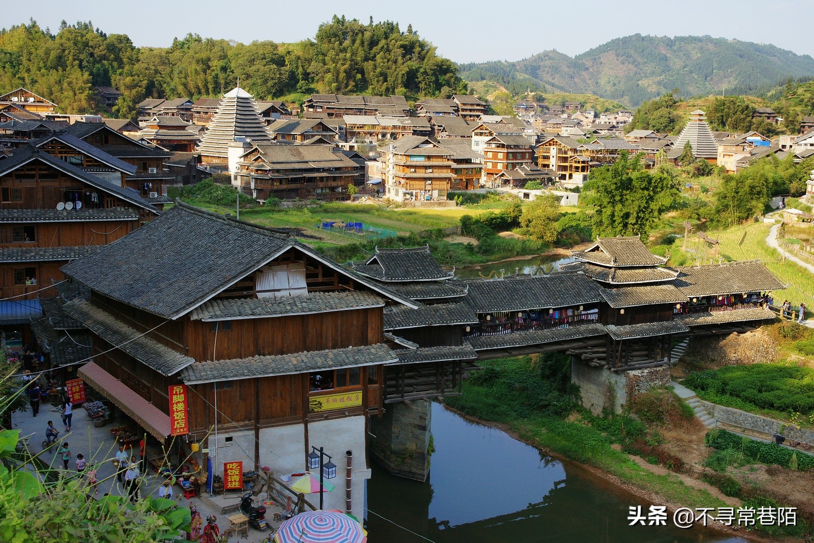 这里有许多历史悠久的古镇,从历史中走来的古镇