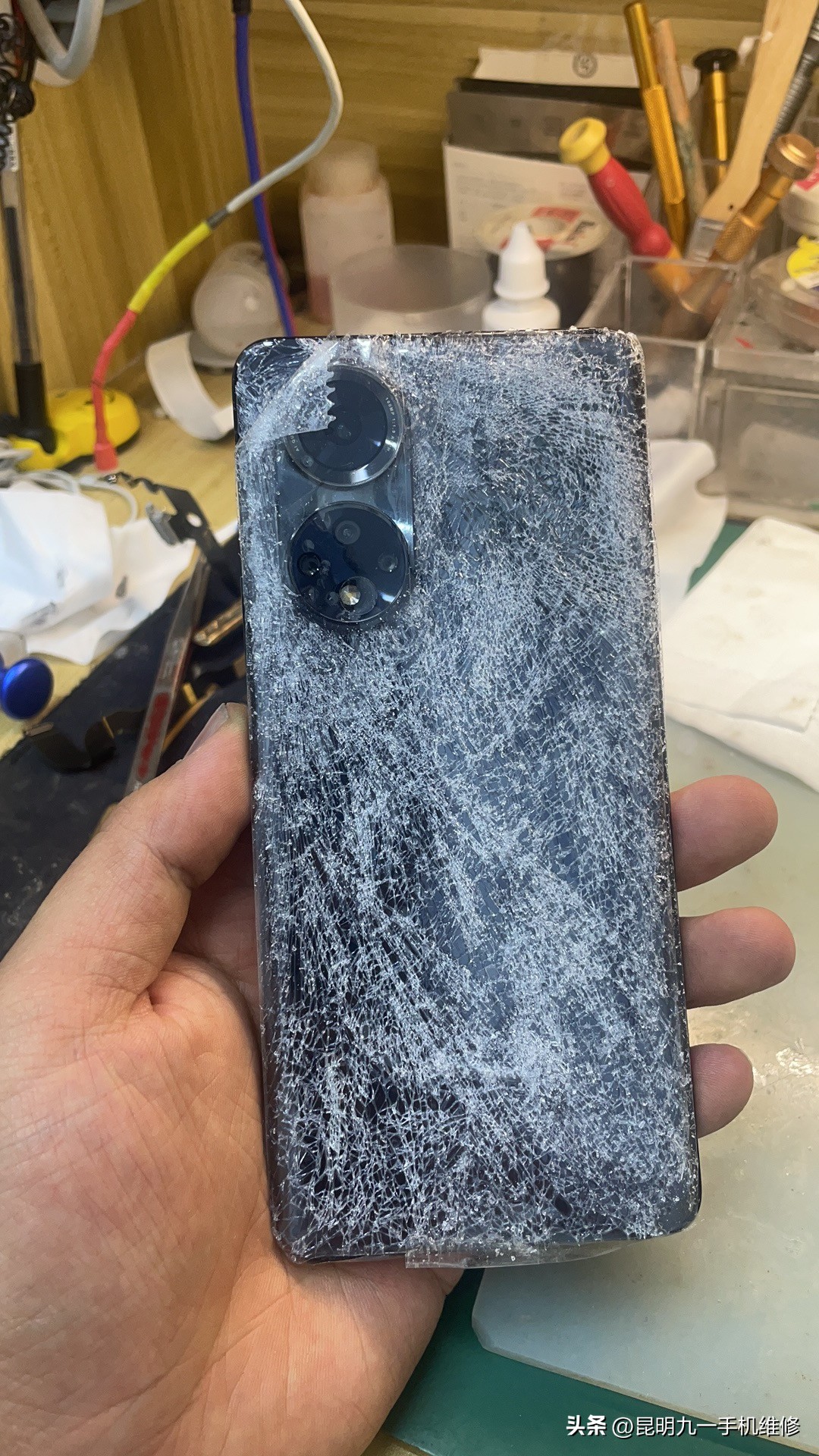 苹果手机摔坏了怎么导出照片,手机坏了怎么导出数据到新手机