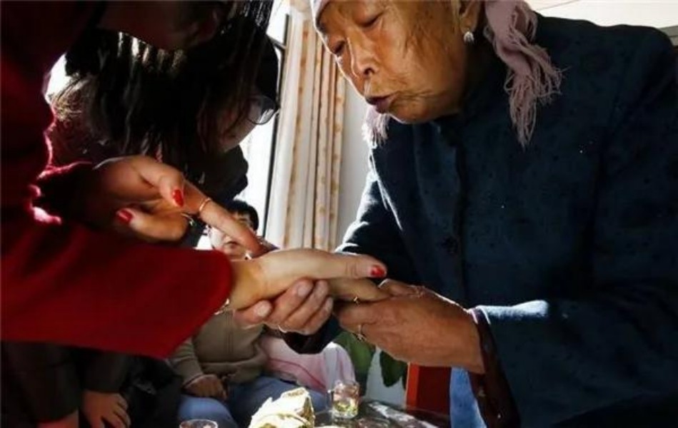 甘肃哪里有个神秘的算命村,甘肃占卜村解密