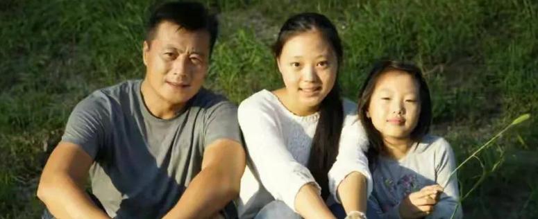 他9块钱娶了老婆住9平米的地下室7年,成名后也坚决不*妻换**