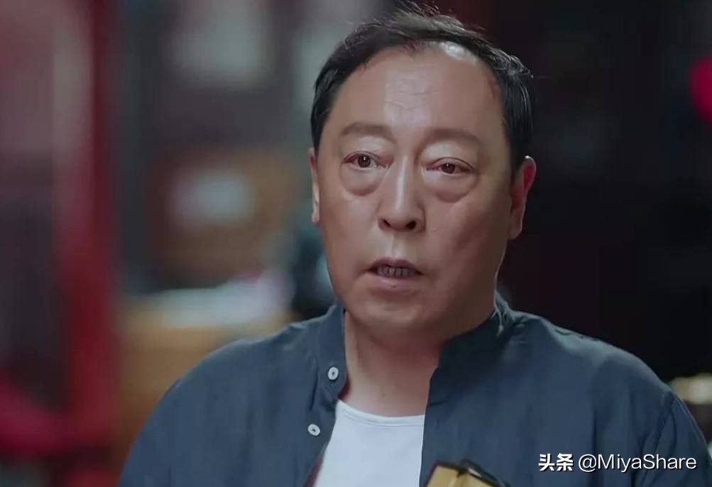 拖了一年的手术,眼袋手术5年后的感受