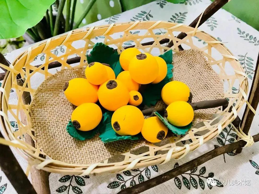 2021年元旦环创幼儿园手工简单,幼儿园春姑娘手工制作环创