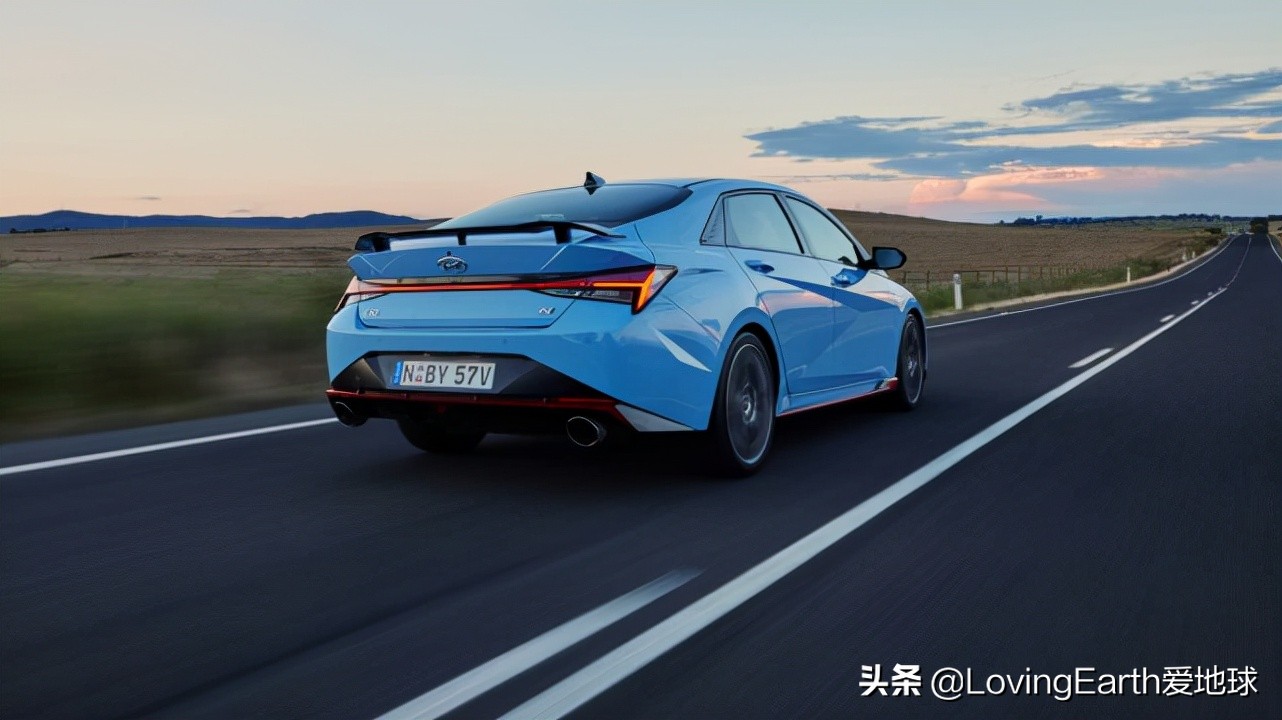 最新款现代i30试驾视频,10款现代i30怎么样