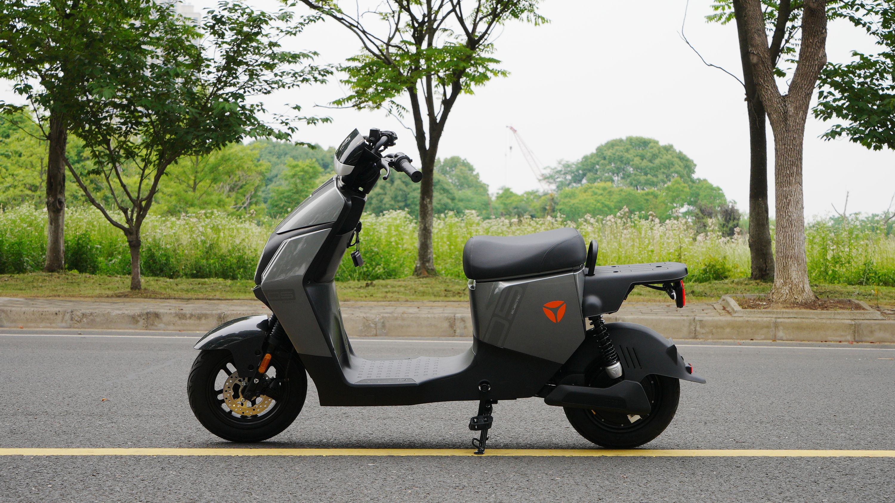 电动车座椅买哪种好,猛马电动车怎么选