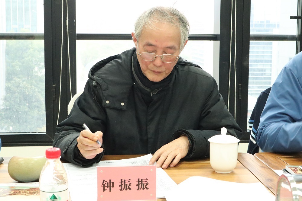 2023南京地铁挂春联丨钟振振:楹联创作“言之不文则行之不远”