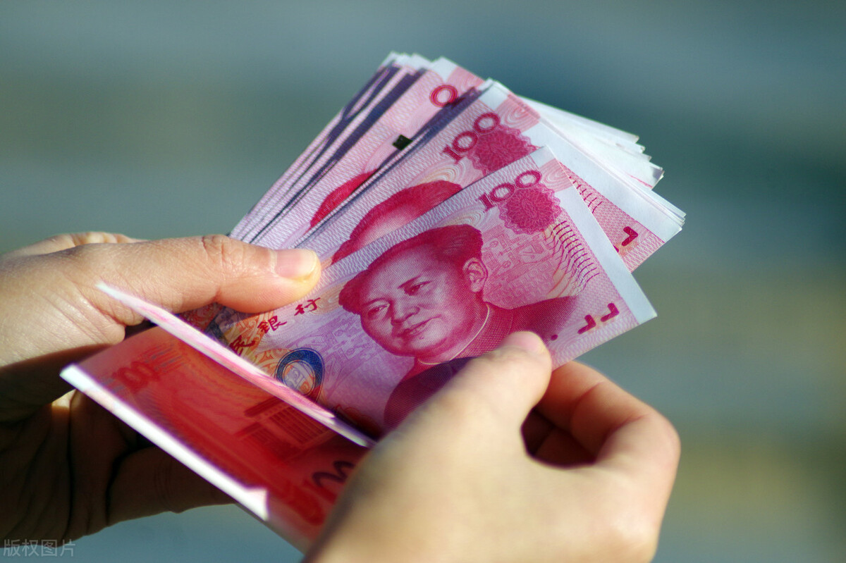 厦门最低基本工资什么时候实施,厦门最低基本工资调整时间