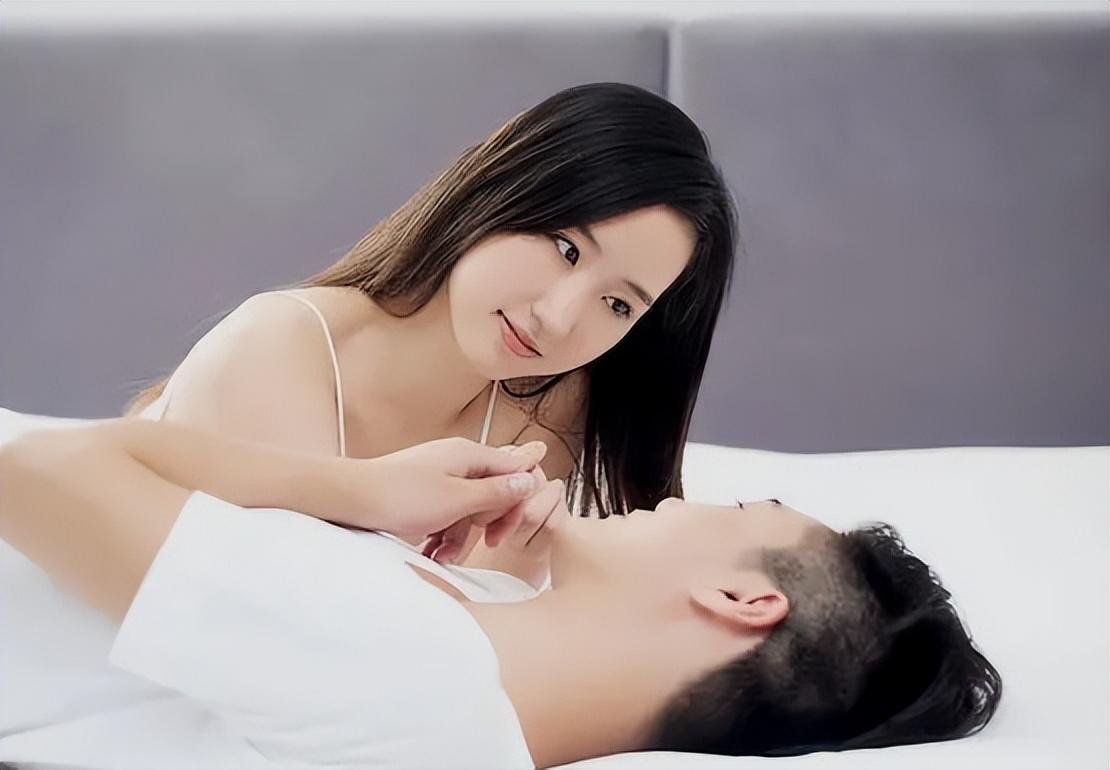 夫妻生活频率多少为宜?学者直言一周一次最幸福?网友:涨知识了