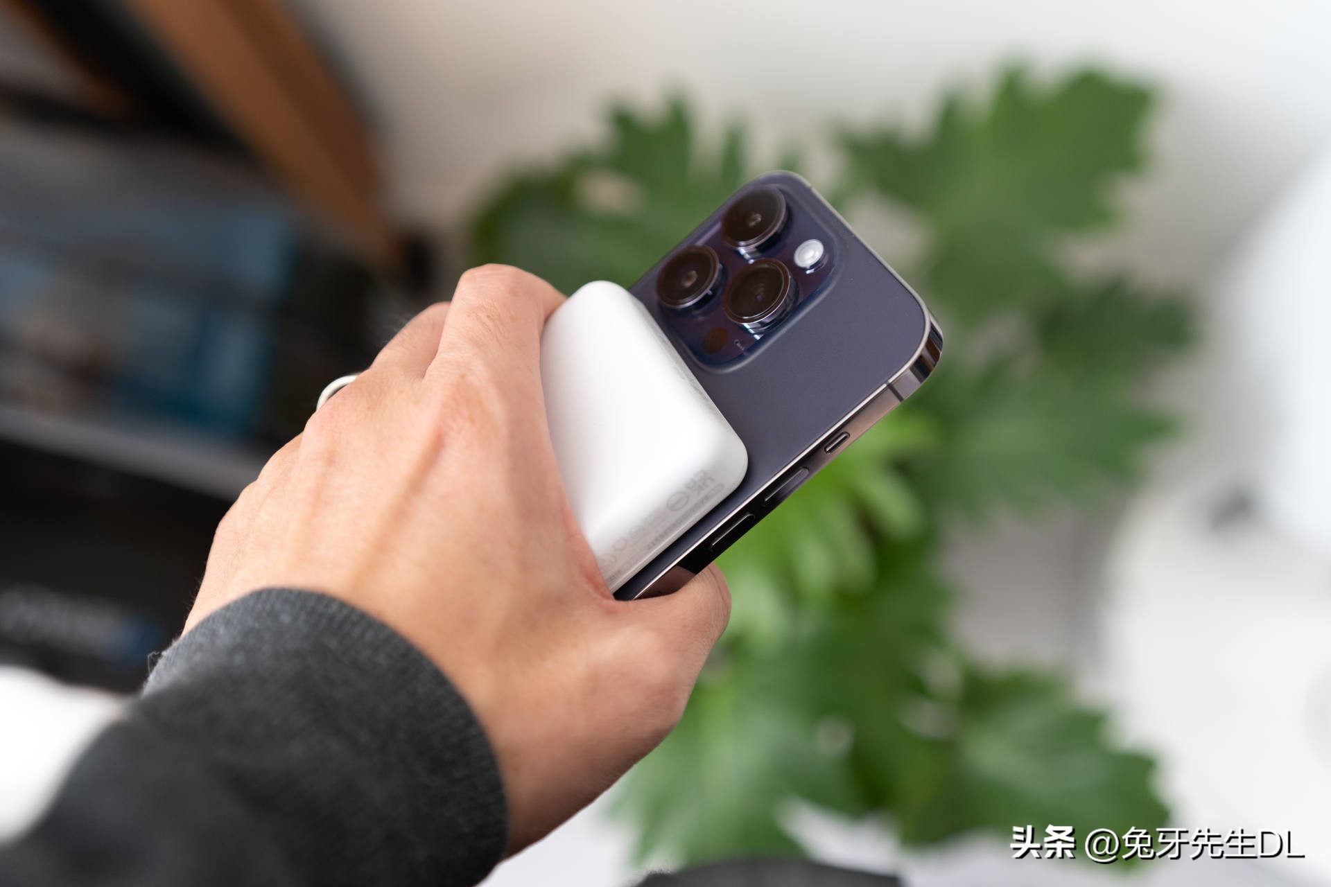 手机配件出行桌面，老男孩的11款好物安利，一只手都数不过来