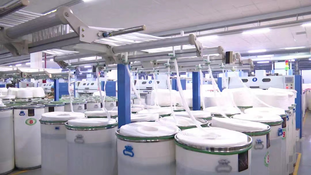 勇站潮头敢为先,勇立潮头敢争先