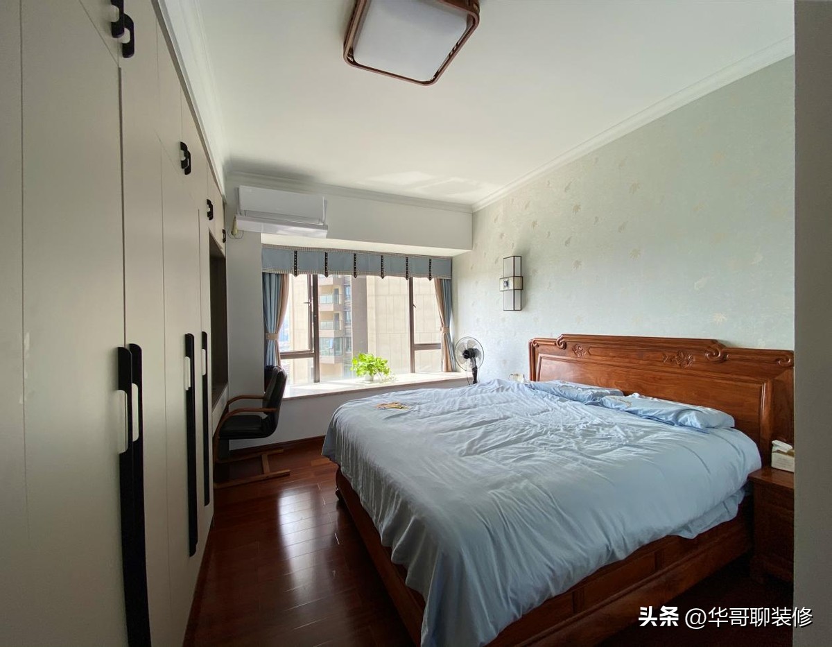 潮汕红木沙发客厅效果图,潮汕客厅小套红木沙发