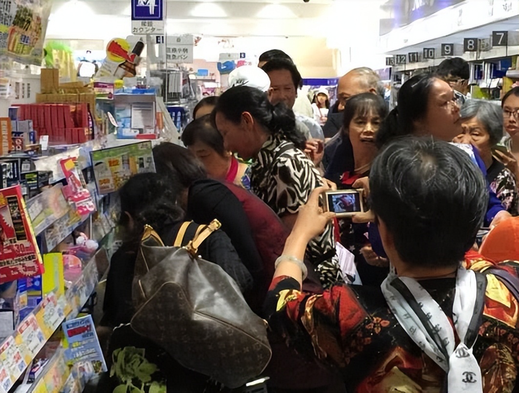 中国电商在美国打败实体店,中国电商被阿里打败了吗