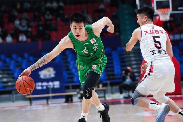 辽篮回应球票,辽篮揭幕战球票现场售票