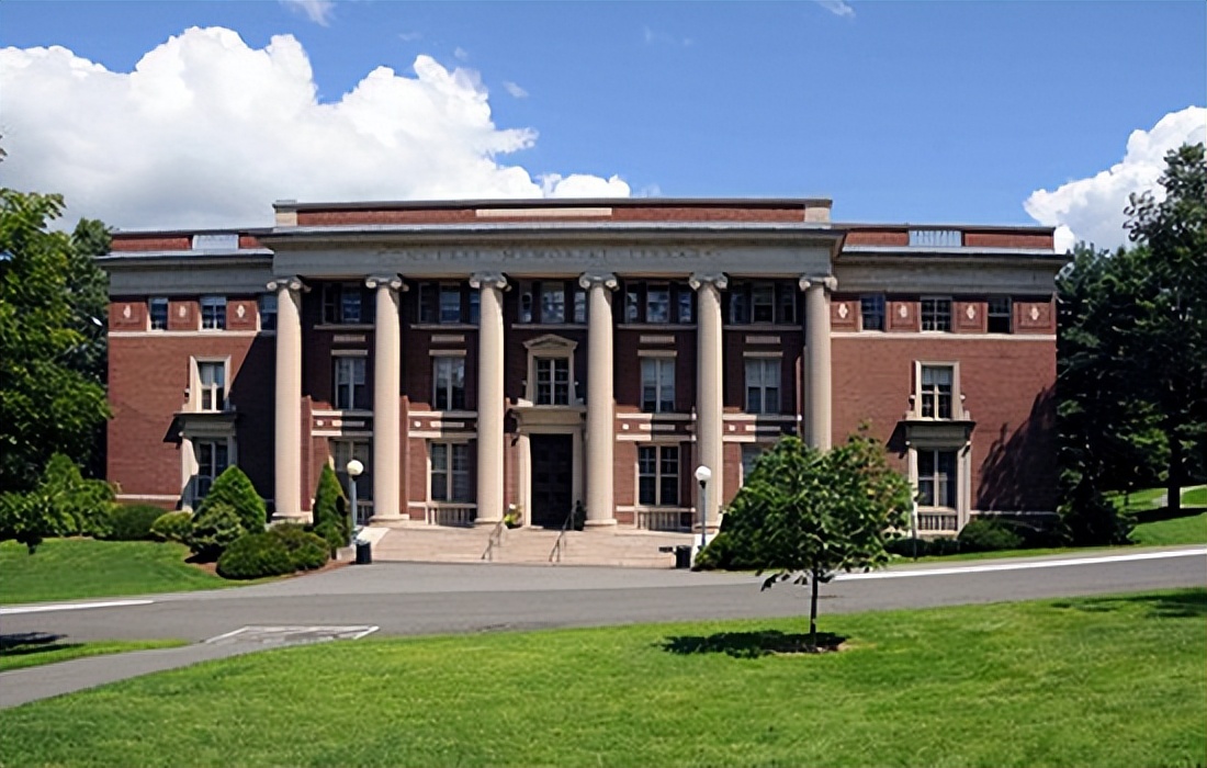 美国文理学院和综合大学的区别,美国文理学院和综合性大学的区别