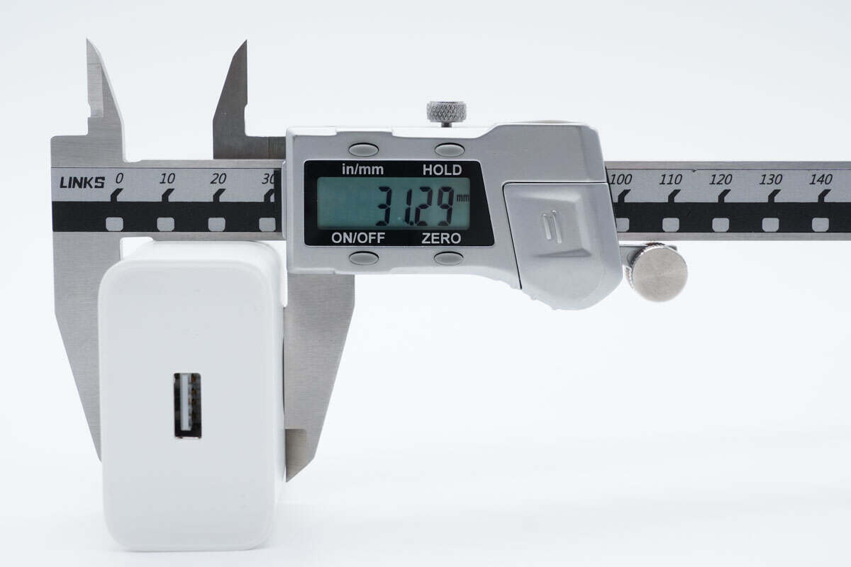 oppoa57原装充电器,oppo充电器67w超级快充有多快